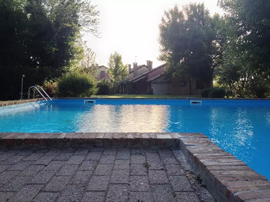 Immagine 15 di Villetta a schiera in vendita  in Porto levante Via C. Colombo a Porto Viro