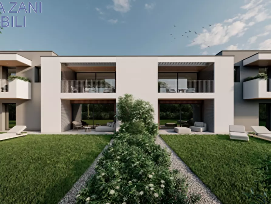 Immagine 2 di Appartamento in vendita  in Via San Pio X a Castelfranco Veneto