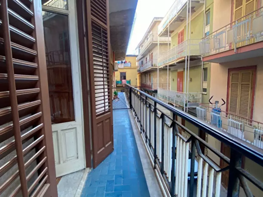 Immagine 2 di Palazzo in vendita  in Via Pietro Mascagni a Villabate