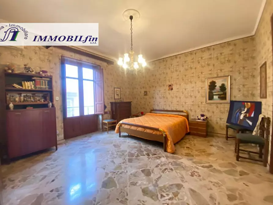 Immagine 11 di Palazzo in vendita  in Via Pietro Mascagni a Villabate