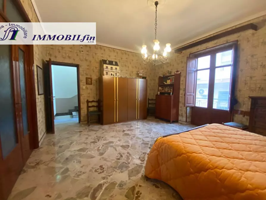 Immagine 12 di Palazzo in vendita  in Via Pietro Mascagni a Villabate