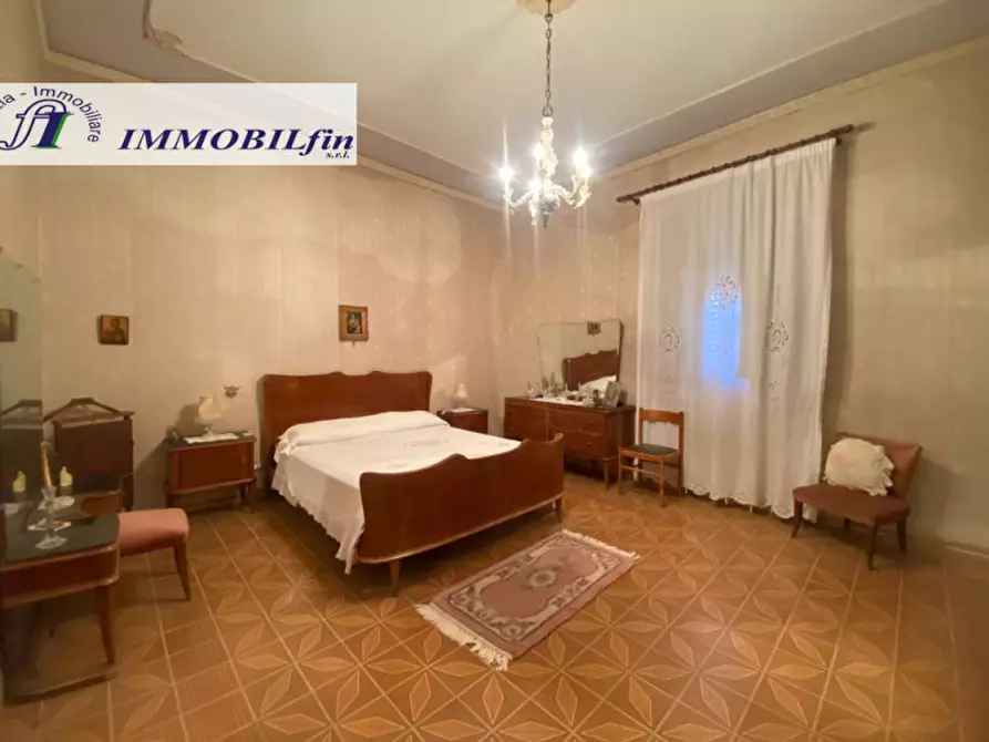 Immagine 16 di Palazzo in vendita  in Via Pietro Mascagni a Villabate