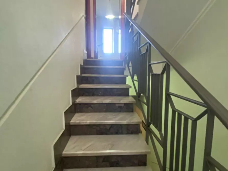 Immagine 24 di Palazzo in vendita  in Via Pietro Mascagni a Villabate