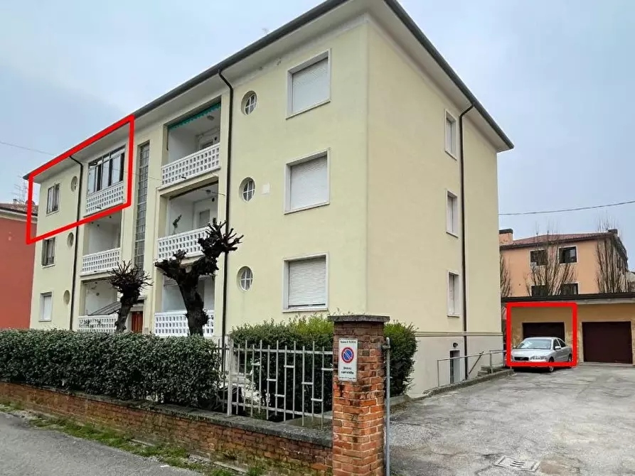 Immagine 1 di Appartamento in vendita  in Via Giovanni Pozzobon, 9 a Treviso