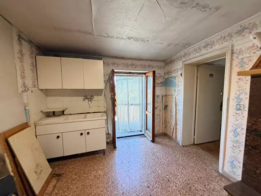 Immagine 22 di Rustico / casale in vendita  a Trecastelli