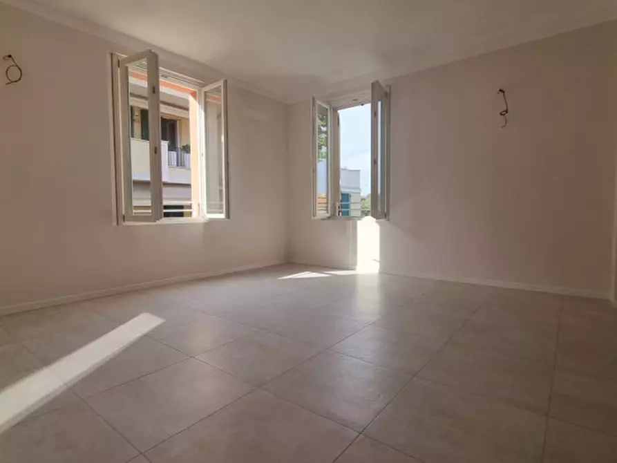 Immagine 5 di Appartamento in vendita  in PIAZZALE RAMAZZINI a Carpi