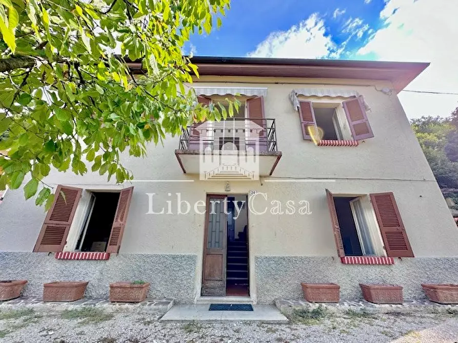 Immagine 3 di Villa in vendita  in Via San Michele a Gardone Riviera