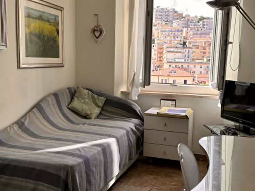 Immagine 21 di Appartamento in vendita  in Corso Giovanni Amendola a Ancona