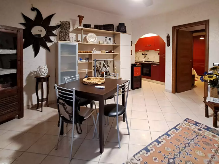 Immagine 2 di Appartamento in vendita  a Passignano Sul Trasimeno