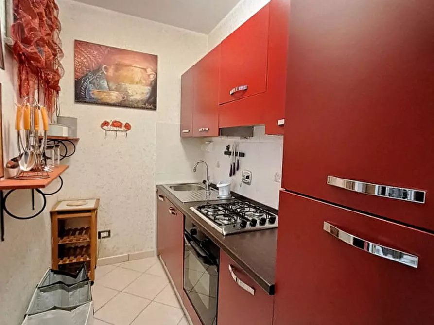 Immagine 4 di Appartamento in vendita  a Passignano Sul Trasimeno