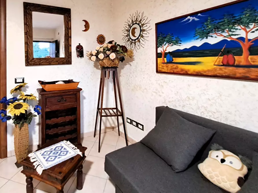 Immagine 5 di Appartamento in vendita  a Passignano Sul Trasimeno