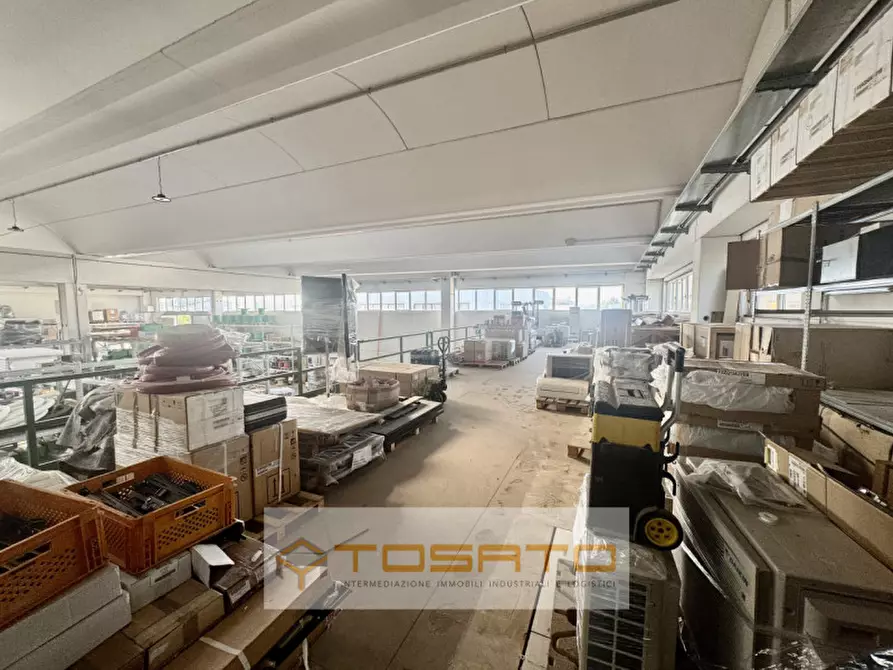 Immagine 7 di Capannone industriale in vendita  a Bovolone