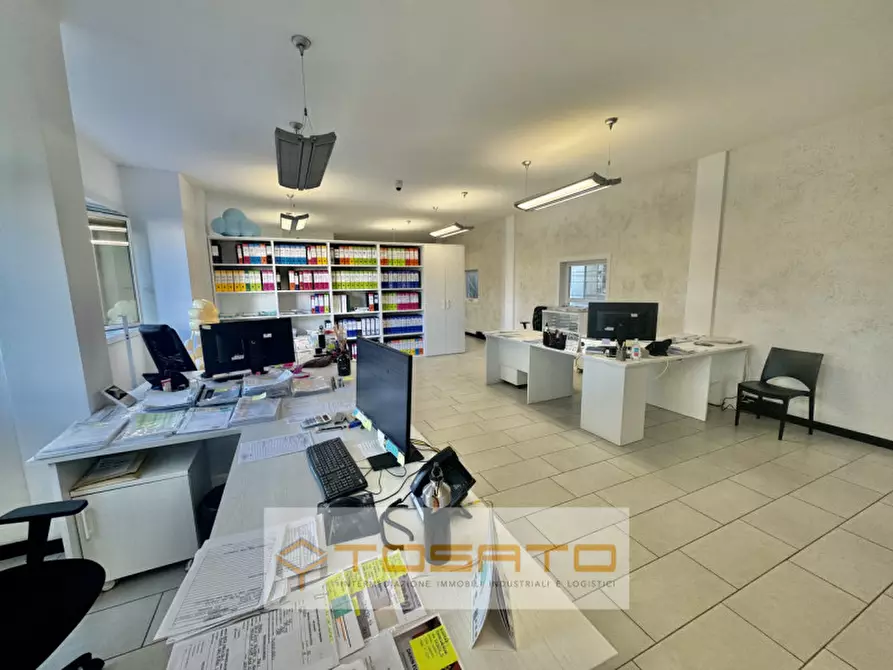 Immagine 12 di Capannone industriale in vendita  a Bovolone