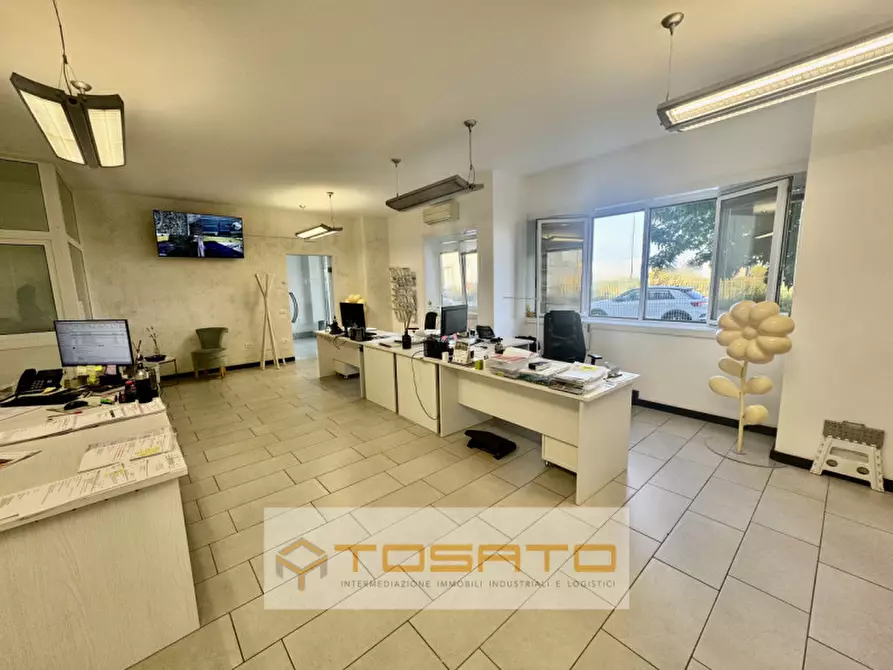 Immagine 14 di Capannone industriale in vendita  a Bovolone