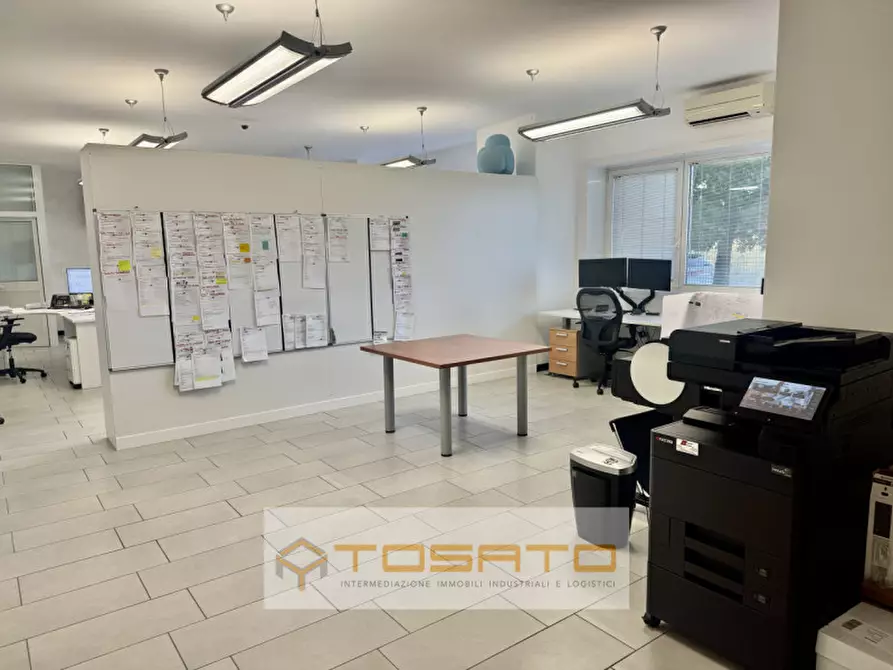 Immagine 16 di Capannone industriale in vendita  a Bovolone