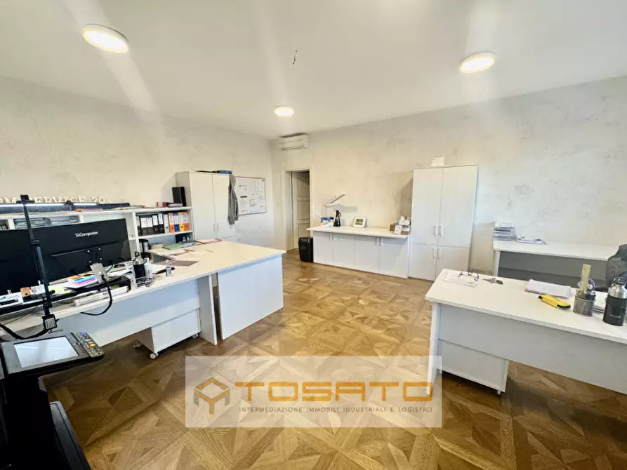 Immagine 18 di Capannone industriale in vendita  a Bovolone