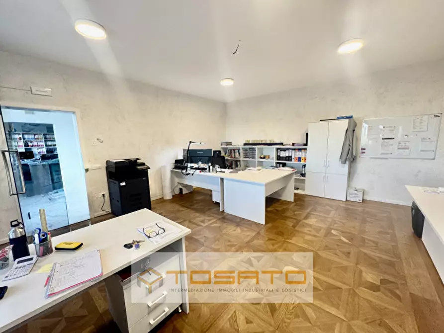 Immagine 19 di Capannone industriale in vendita  a Bovolone
