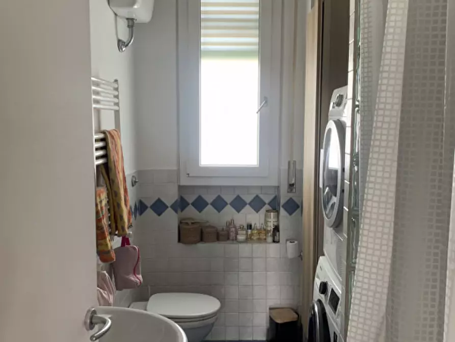 Immagine 5 di Appartamento in vendita  in VIALE CORSICA a Firenze