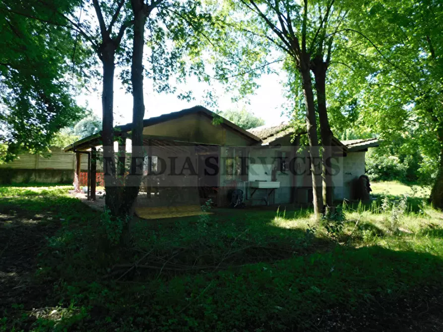 Immagine 27 di Villa in vendita  in via Galileo Galilei n° 17 a Sannazzaro De' Burgondi