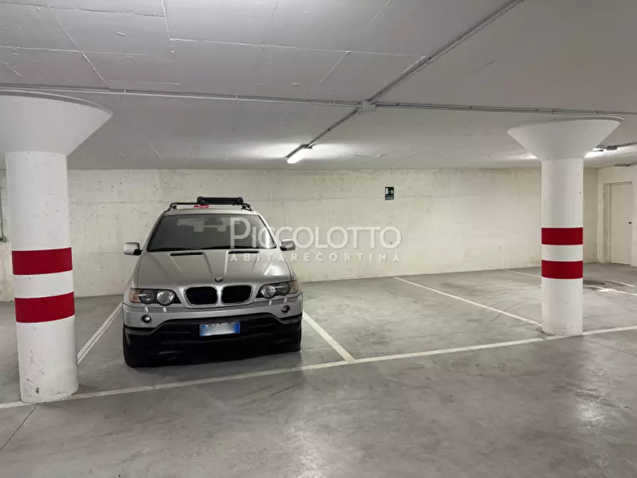 Immagine 4 di Posto auto in vendita  in Via Olimpia a Cortina D'ampezzo