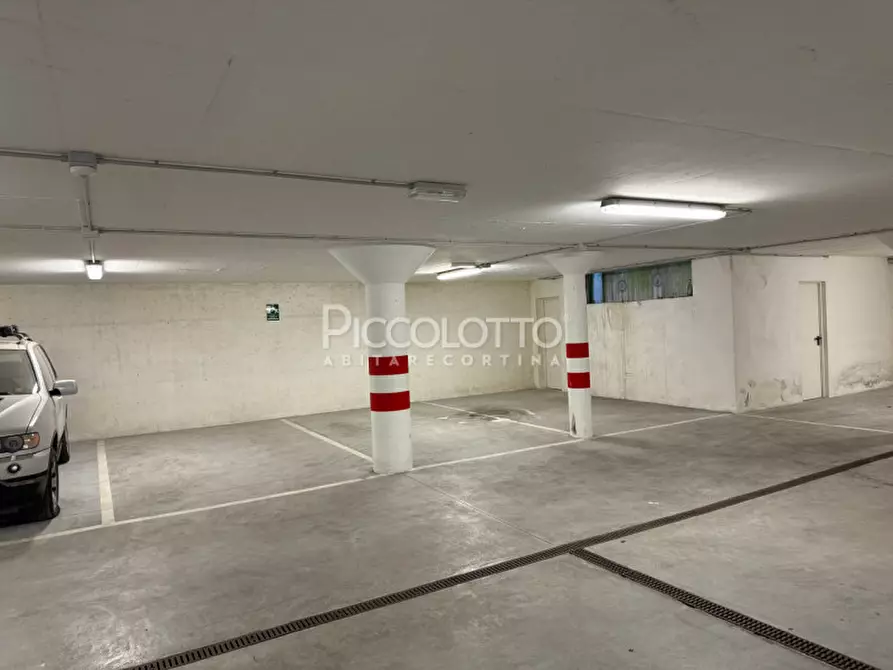 Immagine 5 di Posto auto in vendita  in Via Olimpia a Cortina D'ampezzo
