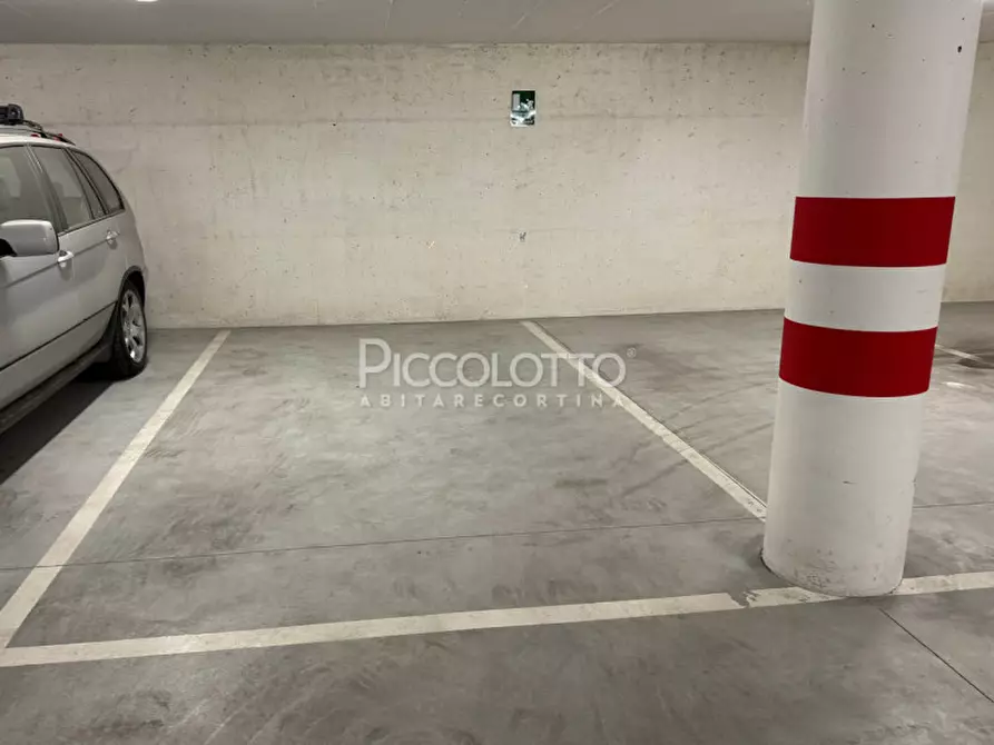Immagine 7 di Posto auto in vendita  in Via Olimpia a Cortina D'ampezzo