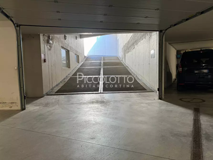 Immagine 10 di Posto auto in vendita  in Via Olimpia a Cortina D'ampezzo