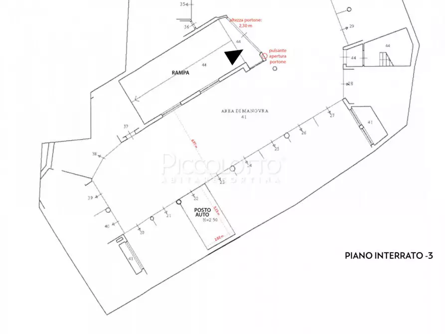 Immagine 11 di Posto auto in vendita  in Via Olimpia a Cortina D'ampezzo