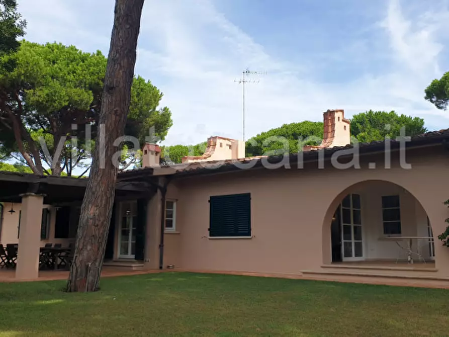 Immagine 10 di Villa in vendita  in Villa in località Pineta di Roccamare a Castiglione Della Pescaia
