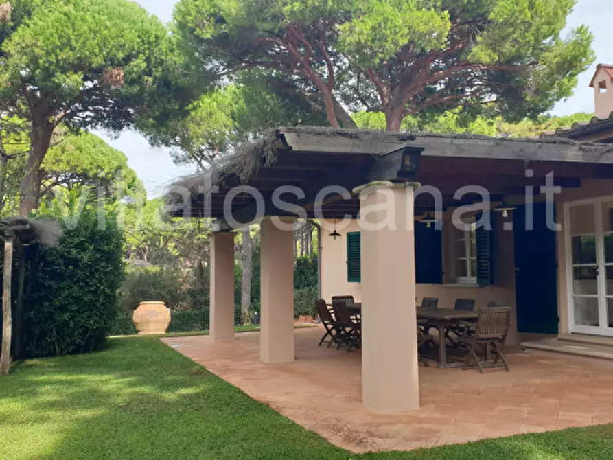 Immagine 11 di Villa in vendita  in Villa in località Pineta di Roccamare a Castiglione Della Pescaia