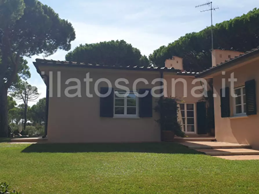 Immagine 15 di Villa in vendita  in Villa in località Pineta di Roccamare a Castiglione Della Pescaia
