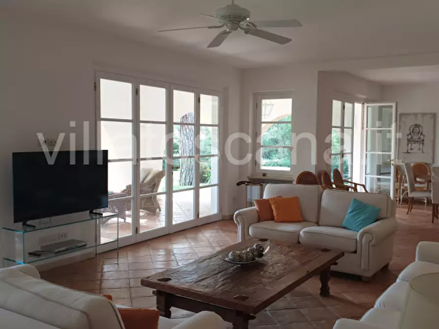 Immagine 26 di Villa in vendita  in Villa in località Pineta di Roccamare a Castiglione Della Pescaia