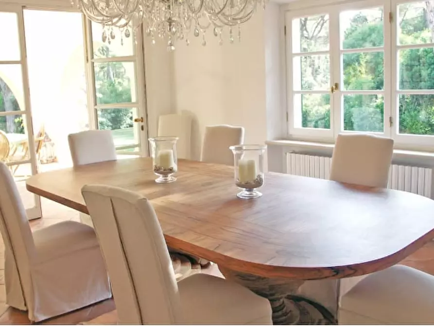 Immagine 28 di Villa in vendita  in Villa in località Pineta di Roccamare a Castiglione Della Pescaia