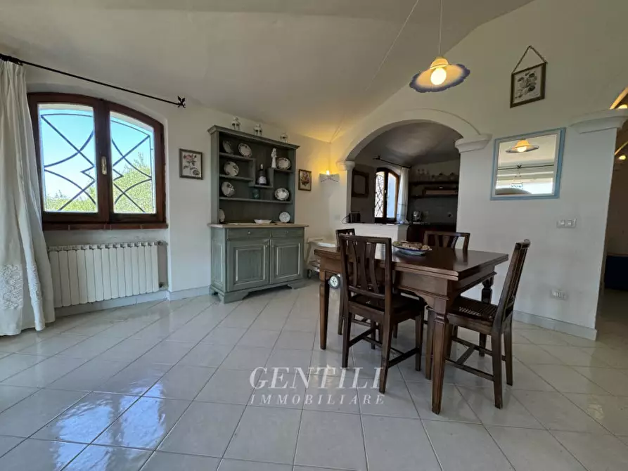 Immagine 3 di Villa in vendita  a Arzachena