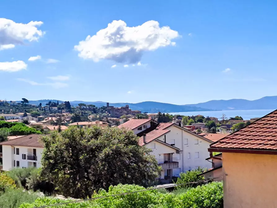 Immagine 3 di Villetta a schiera in vendita  a Passignano Sul Trasimeno