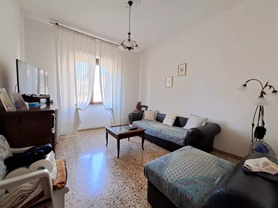 Immagine 6 di Villetta a schiera in vendita  a Passignano Sul Trasimeno