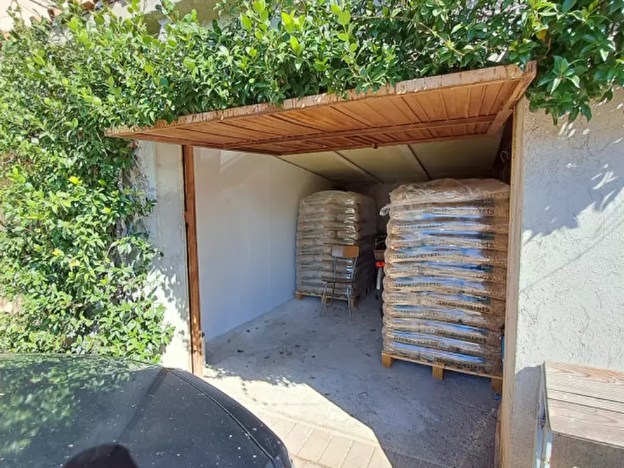 Immagine 16 di Villetta a schiera in vendita  a Passignano Sul Trasimeno