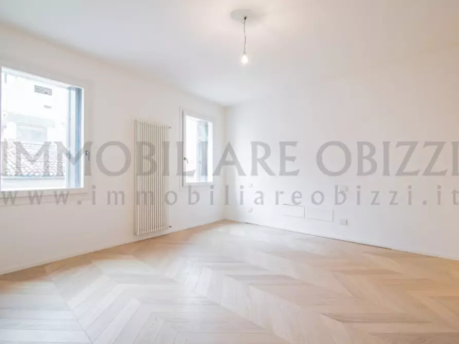 Immagine 14 di Appartamento in vendita  in via san fermo a Padova