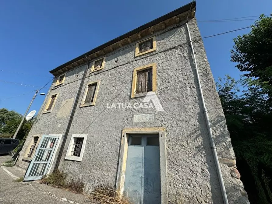 Immagine 1 di Rustico / casale in vendita  a Sommacampagna