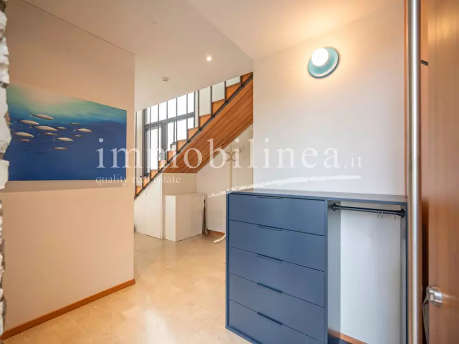 Immagine 25 di Attico in vendita  in Via Cesare Lombroso 17 a Torri Del Benaco