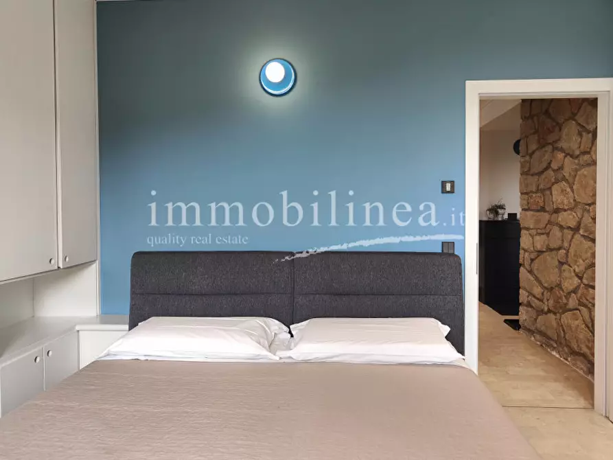 Immagine 50 di Attico in vendita  in Via Cesare Lombroso 17 a Torri Del Benaco