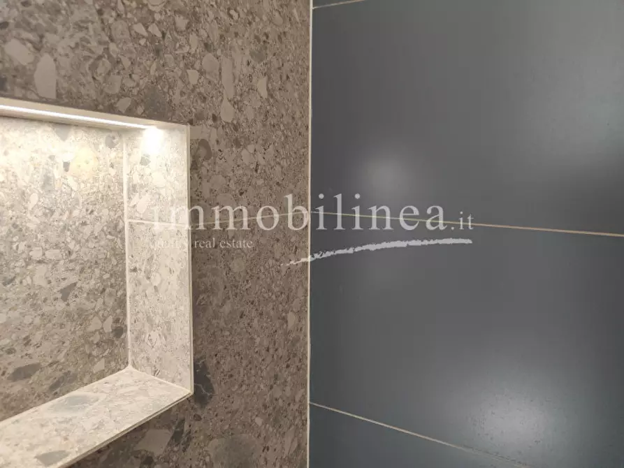 Immagine 60 di Attico in vendita  in Via Cesare Lombroso 17 a Torri Del Benaco