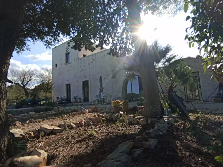 Immagine 5 di Rustico / casale in vendita  a Ostuni