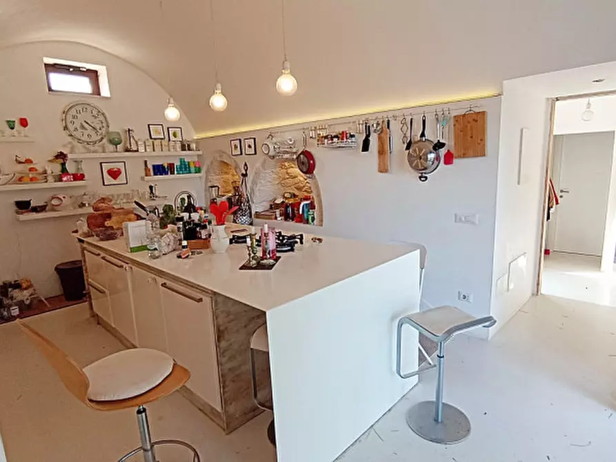 Immagine 31 di Rustico / casale in vendita  a Ostuni