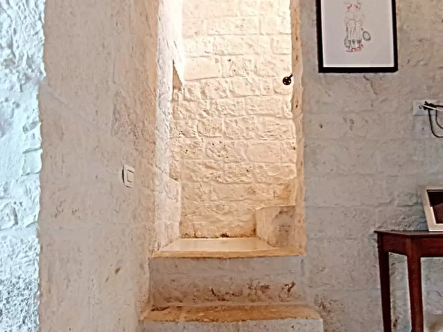 Immagine 48 di Rustico / casale in vendita  a Ostuni