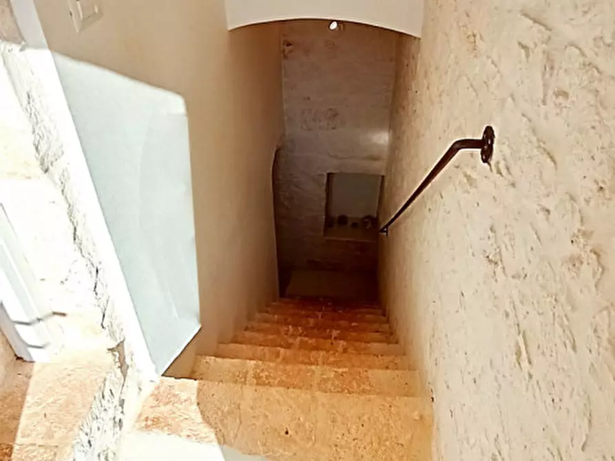Immagine 51 di Rustico / casale in vendita  a Ostuni