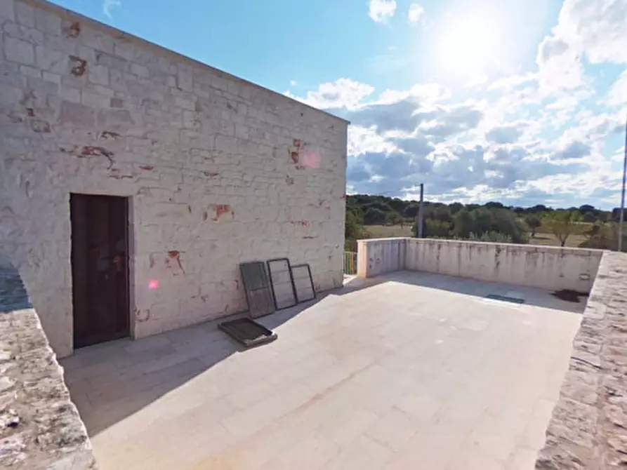 Immagine 54 di Rustico / casale in vendita  a Ostuni