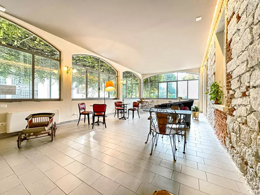 Immagine 5 di Hotel in vendita  in Via Pietro Durio, 67 a Pella