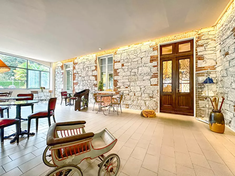 Immagine 8 di Hotel in vendita  in Via Pietro Durio, 67 a Pella