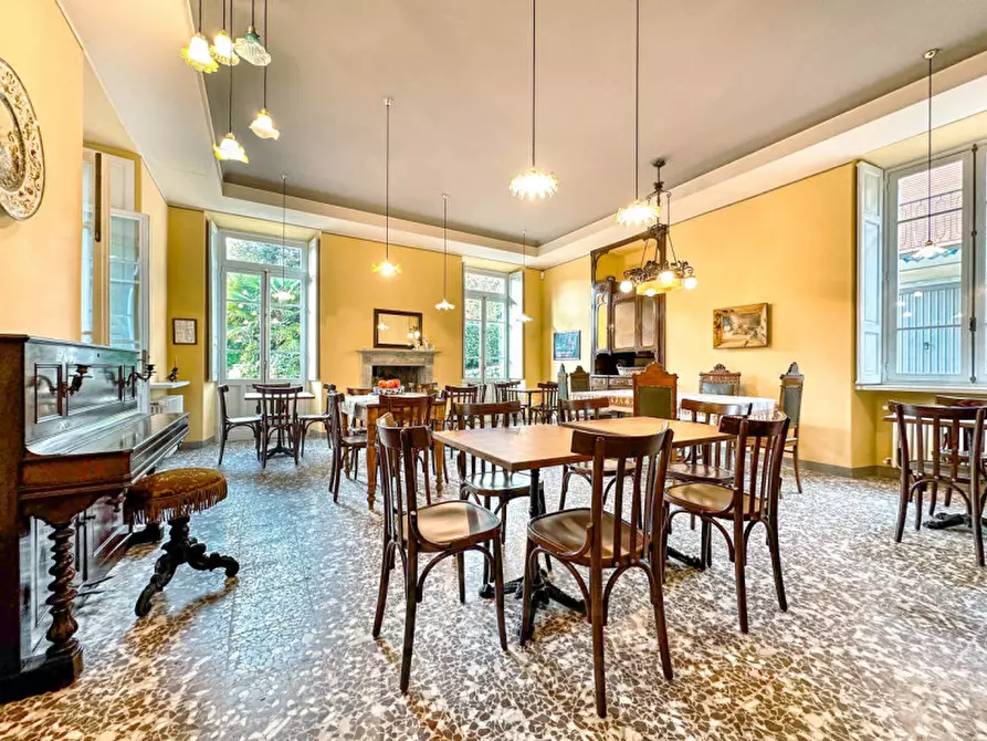 Immagine 10 di Hotel in vendita  in Via Pietro Durio, 67 a Pella